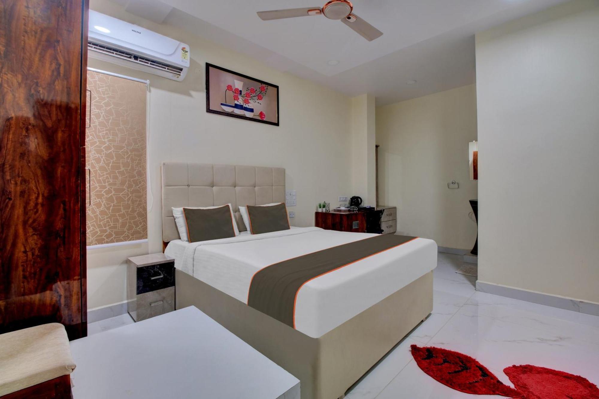Collection O Hotel Mango Tree Khammam Exterior foto