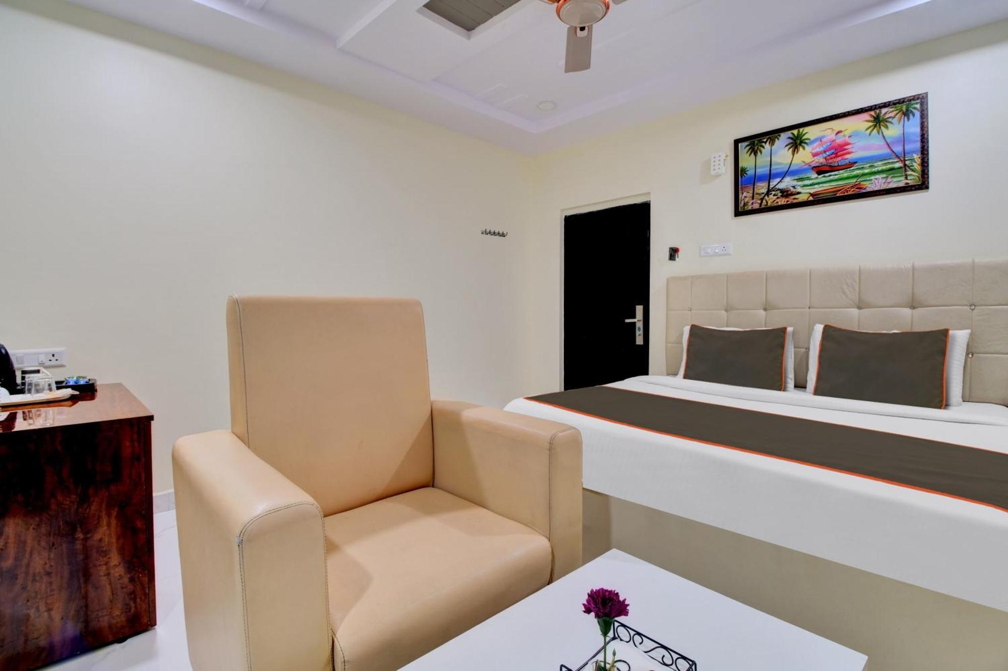 Collection O Hotel Mango Tree Khammam Exterior foto