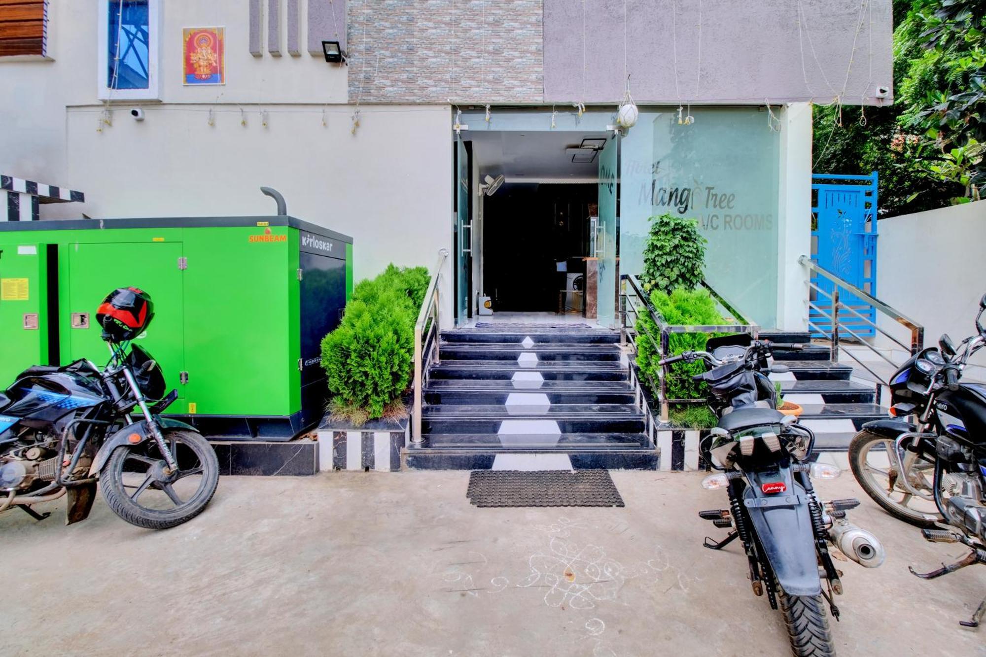 Collection O Hotel Mango Tree Khammam Exterior foto